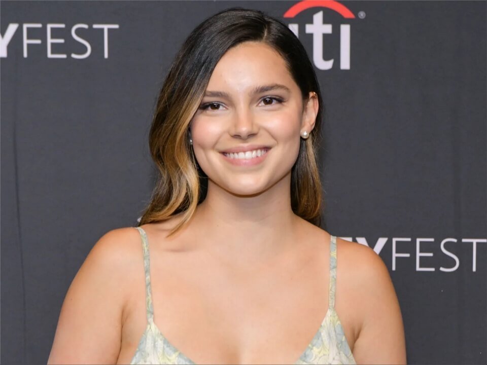 Inde Navarrette Bio, Wiki, Net Worth, Age, Height, Boyfriend